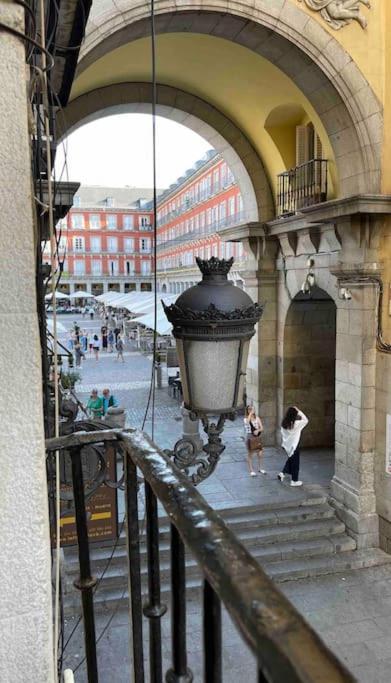 Encantador Apartamento Plaza Mayor Madrid Centro מראה חיצוני תמונה